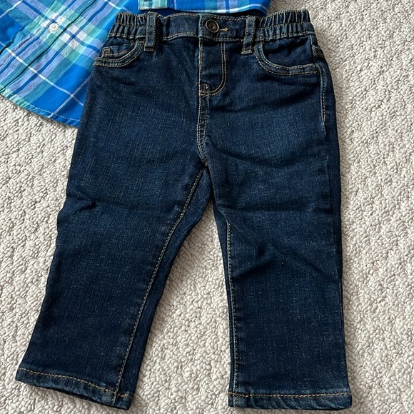 NWT - Plaid Poplin 2 piece outfit set.  Size 9-12 months. - Picture 2 of 9